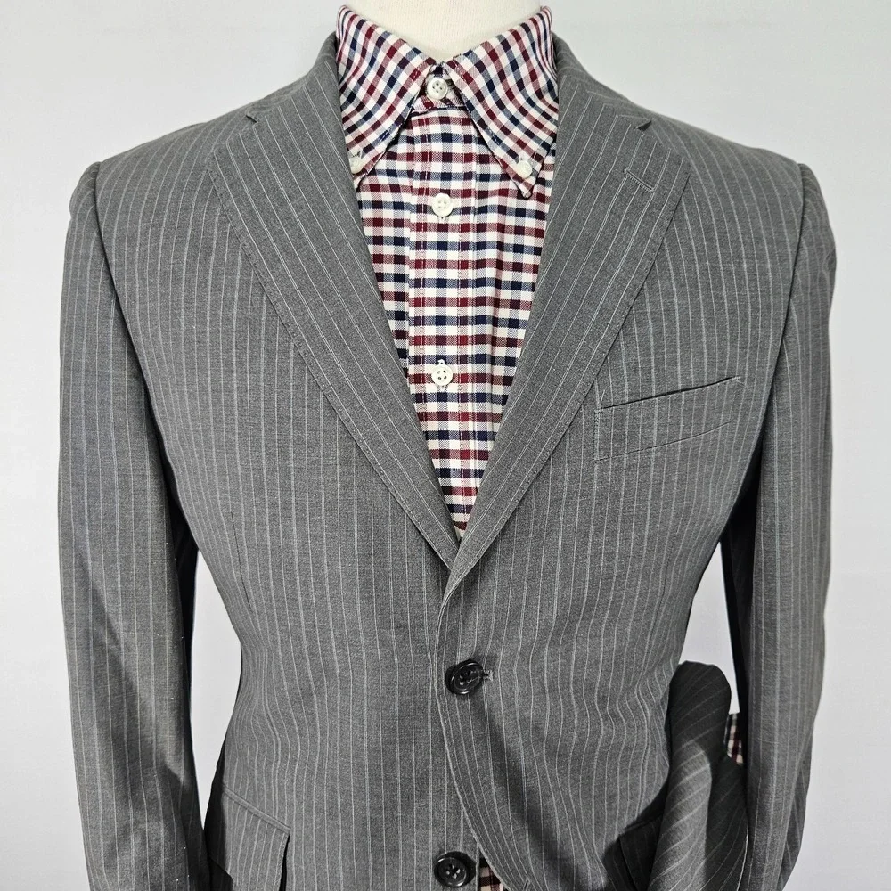 Banana Republic Men's Sport Coat Blazer Two Button Gray Striped Cotton Size 40S